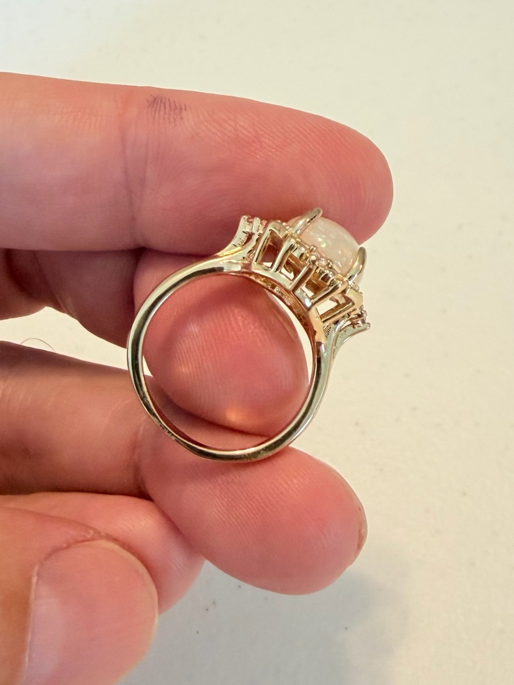 Vintage Style Oval Ring. - Picture 6 of 7